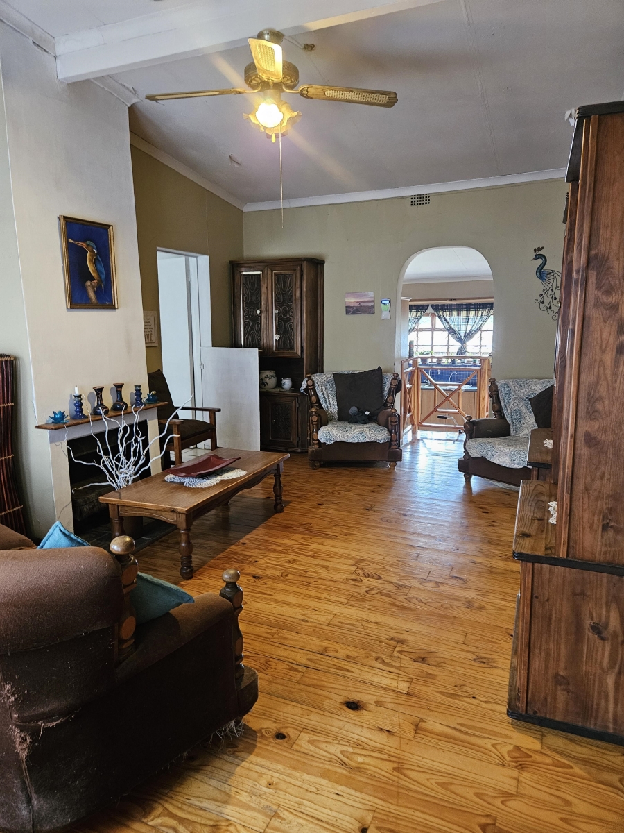 5 Bedroom Property for Sale in Fairbridge Heights Eastern Cape